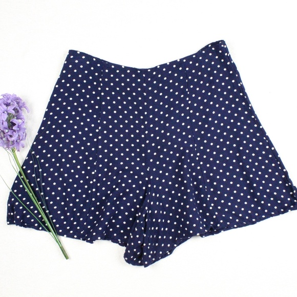 Kimchi Blue Pants - KimchiBlue Navy blue white Polka dot shorts 4